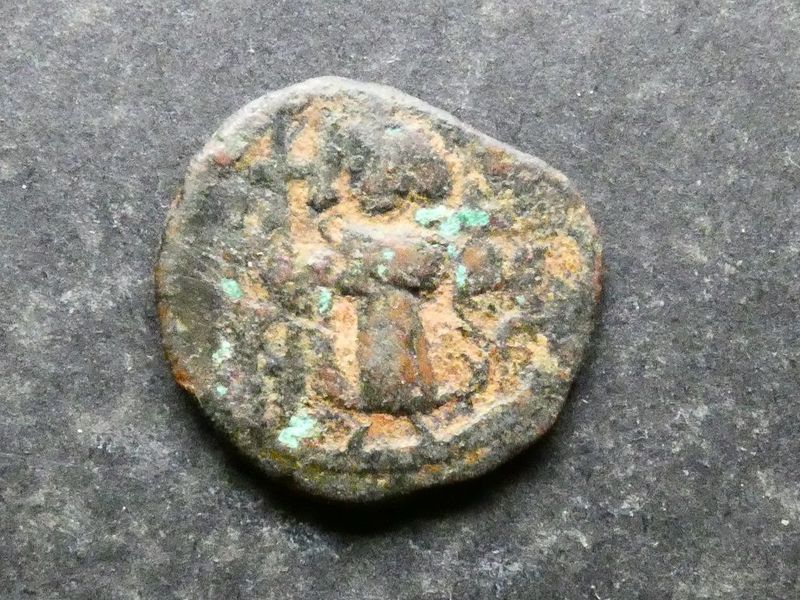 Arab-Byzantine, AE Fals, circa AH14-50.