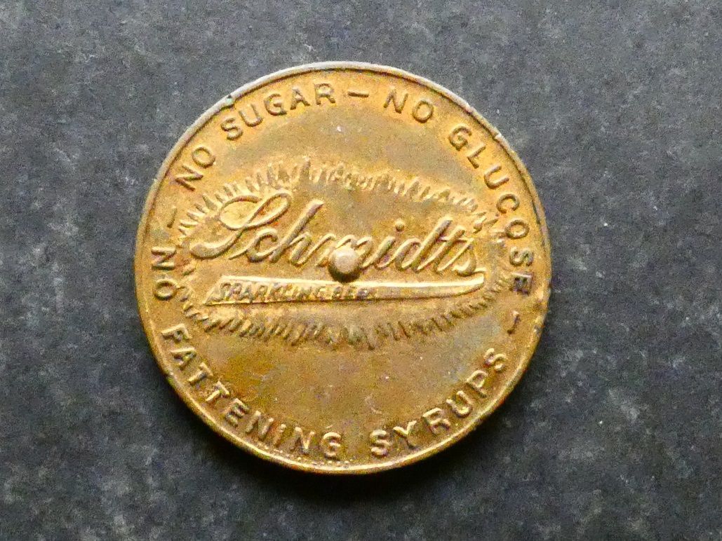 United States of America, advertising, United States of America, advertising, "spinner" token, Schmidt's sparkling beer.