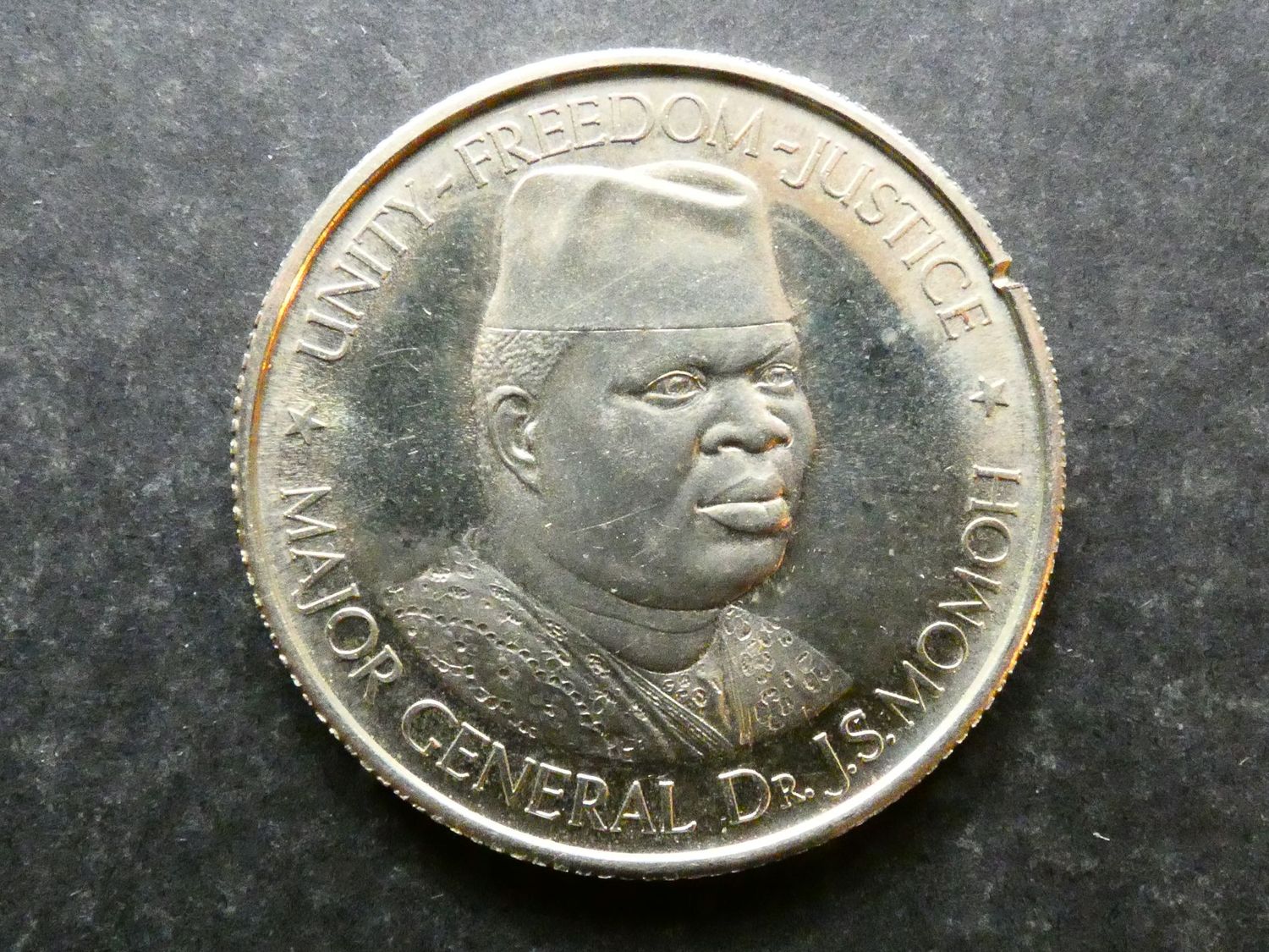 Sierra Leone, 1986, inauguration of Joseph Saidu Momoh