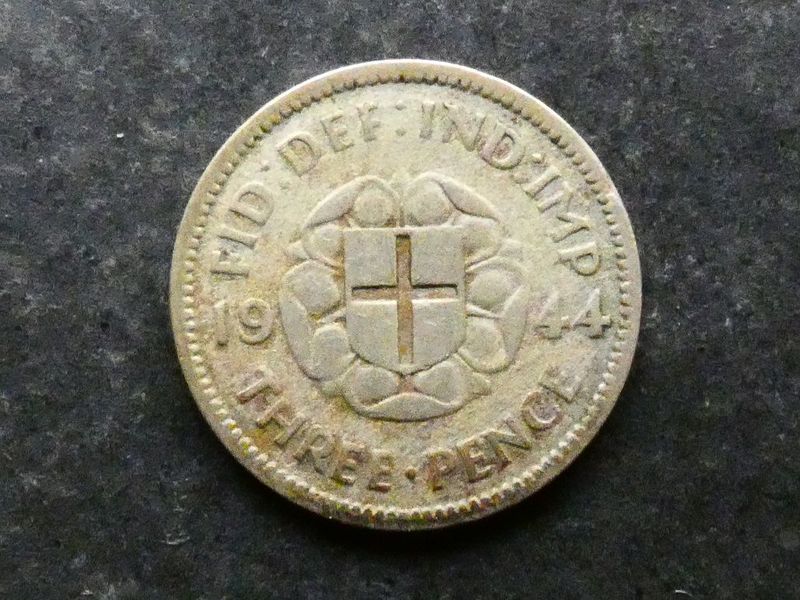 Threepence, 1944, currency issue.