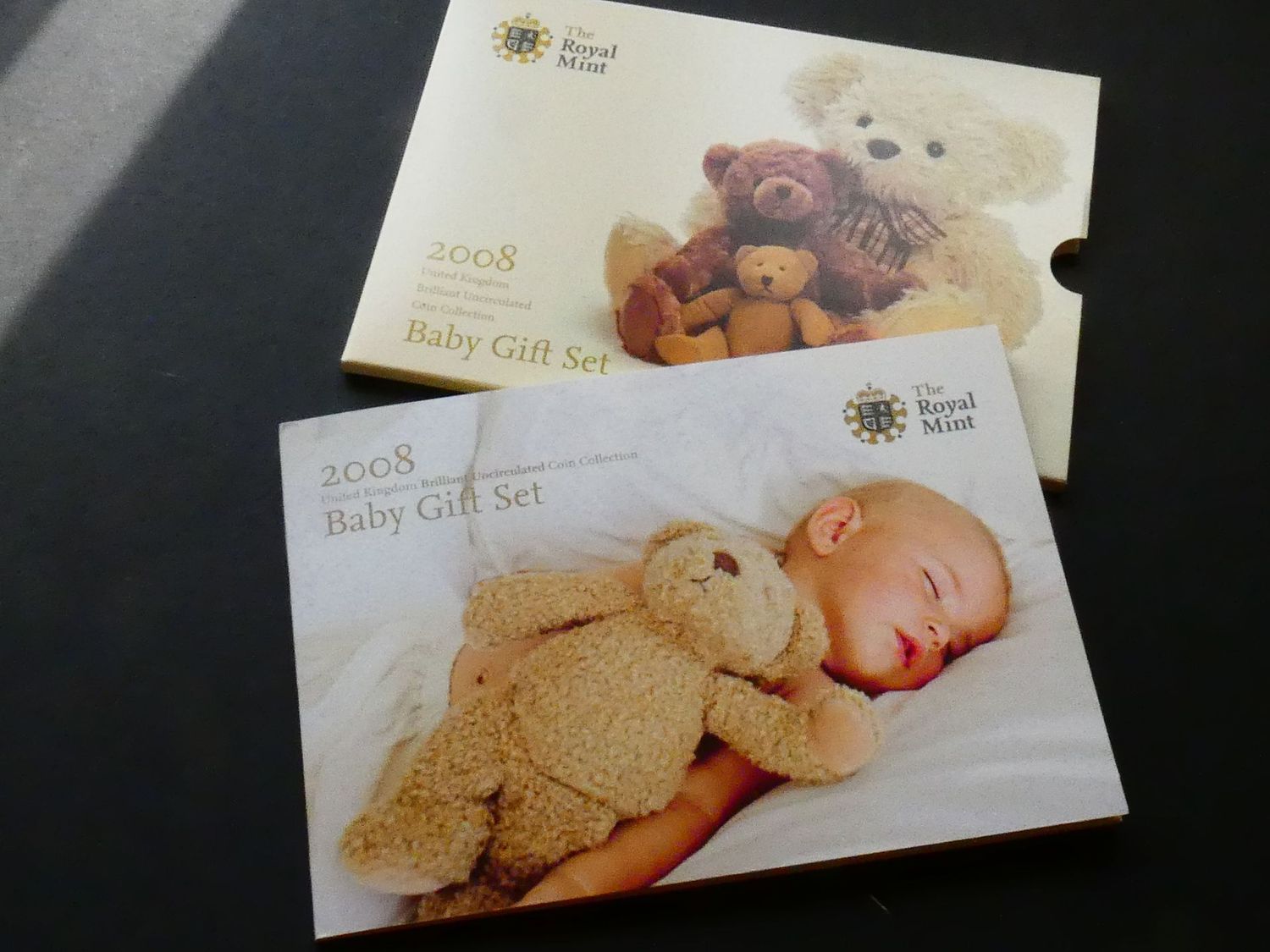 2008, UNC "Baby Gift" set.
