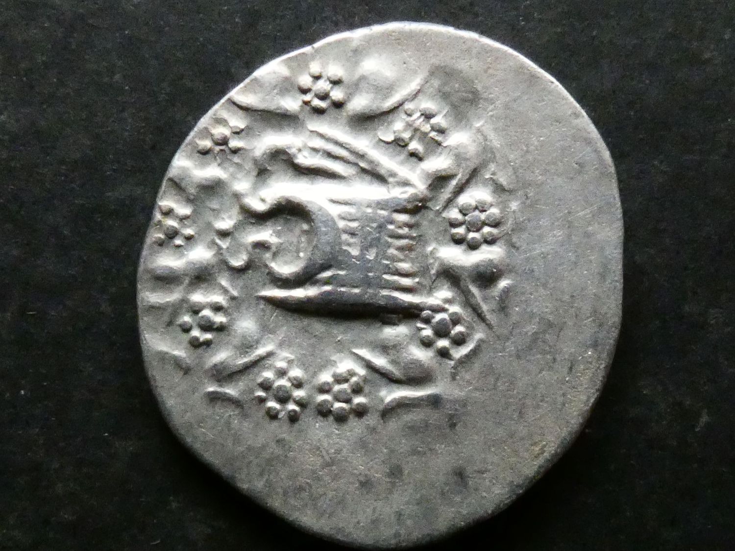 Asia Minor, Mysia, Pergamon, silver Cistophoric Tetradrachm, after 133 BCE