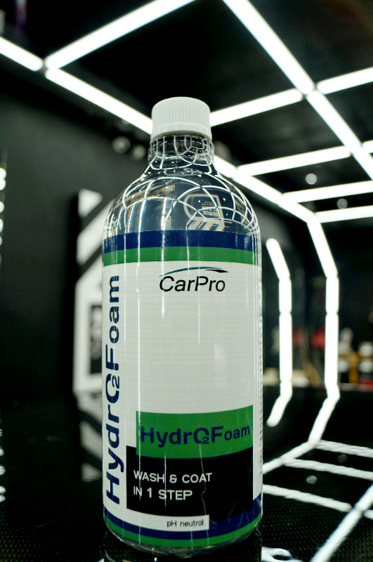 Car Pro HydroFoam Wash&Coat c эффектом антидождя. нано шампунь и керамическое покрытие для авто 2 в 1