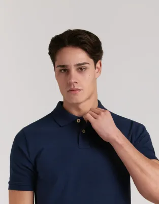 Polos