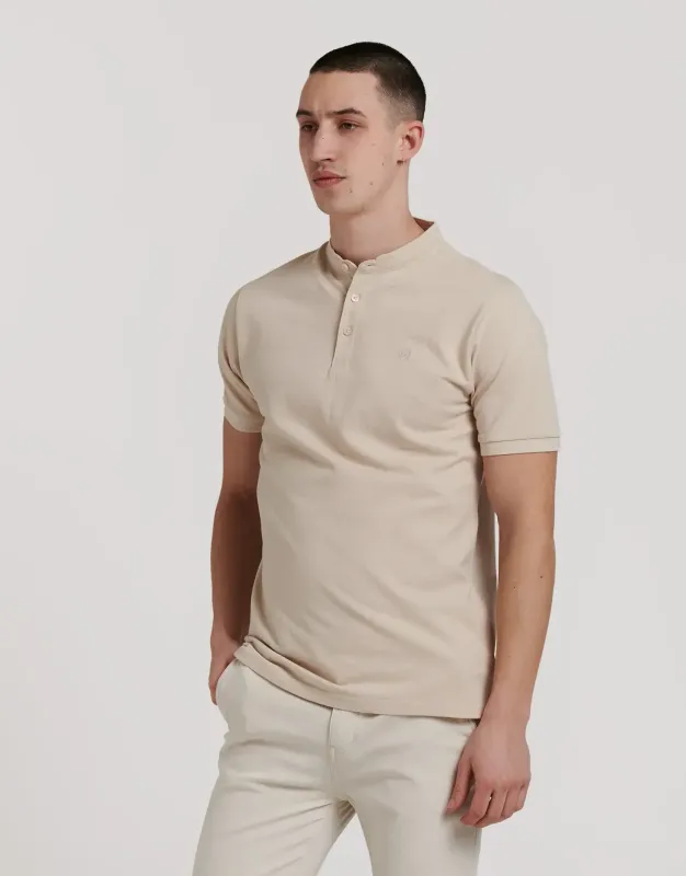 POLO PREMIUM BASICO CUELLO MAO BEIGE