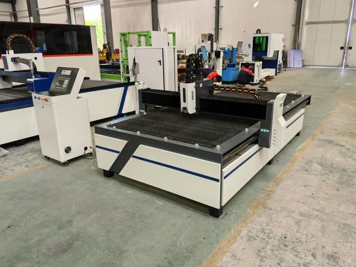 Mașină de debitat metale cu Laser Fibră (CNC Laser)