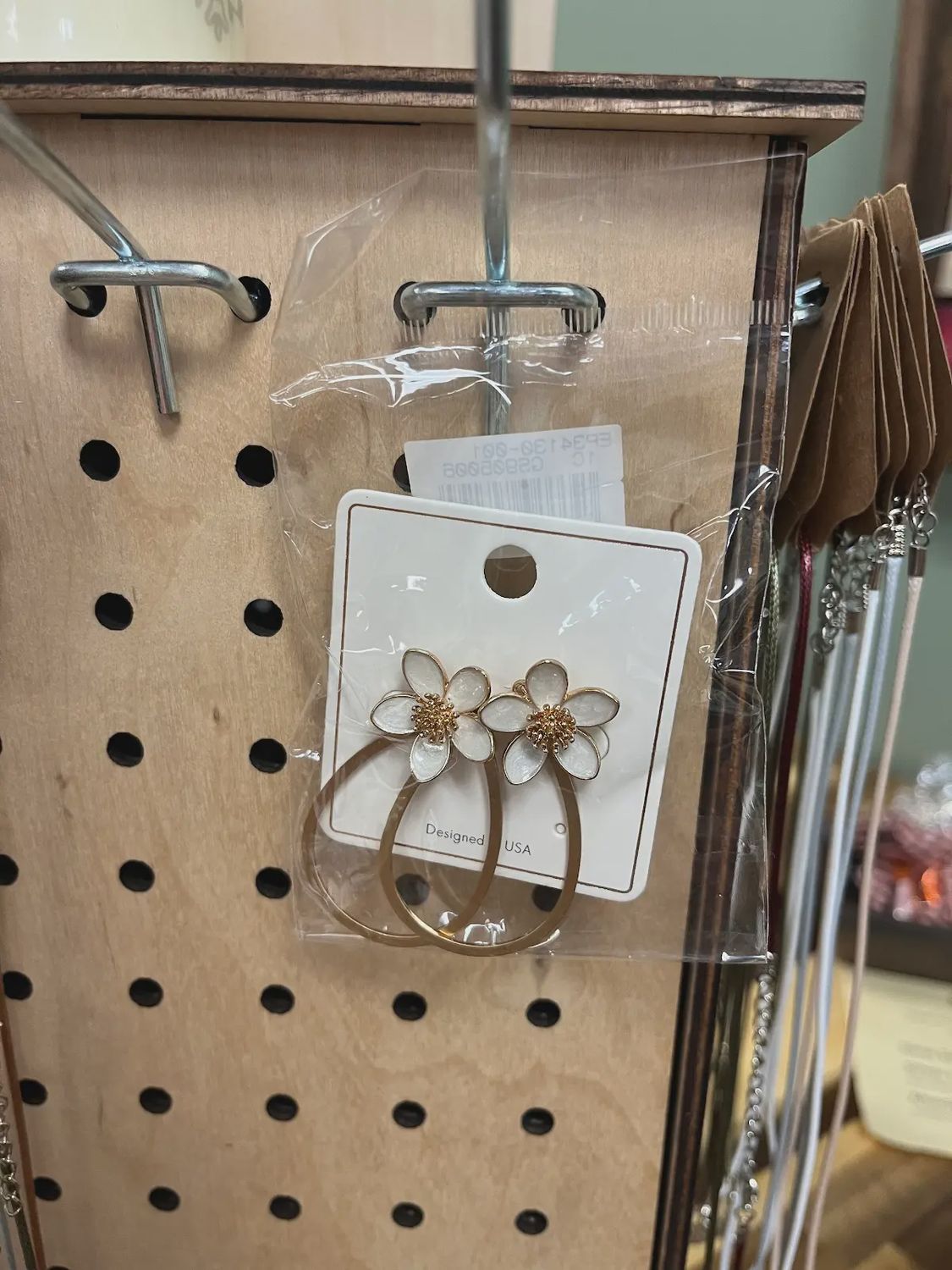 Epoxy Flower &amp; Teardrop Earrings