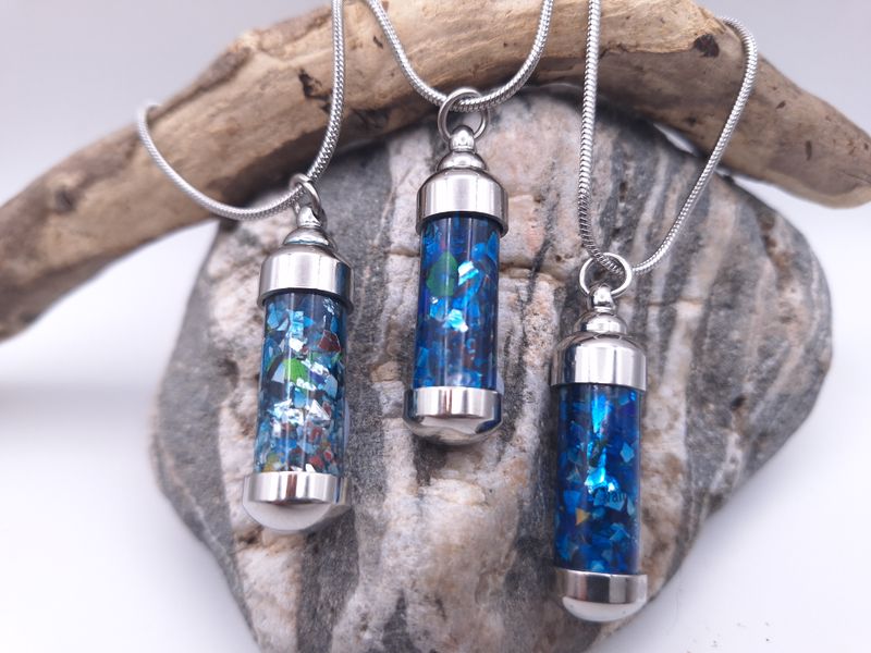CUSTOM OCEAN PLASTIC MEMORIAL ASHES NECKLACE - DEEP BLUE