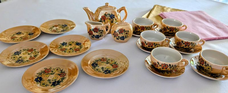 Vintage Sonsco Floral Lusterware Children's Tea Set with Original Box — Set of Twenty-Three