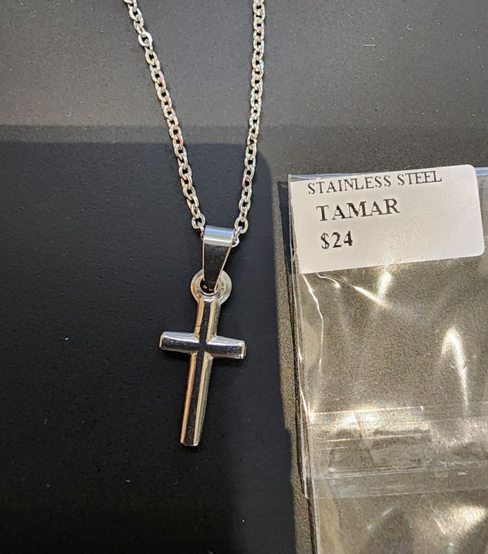 Sereni SS Cross Necklace S
