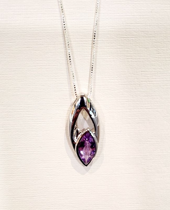 Amthst Pendant in 925 0008