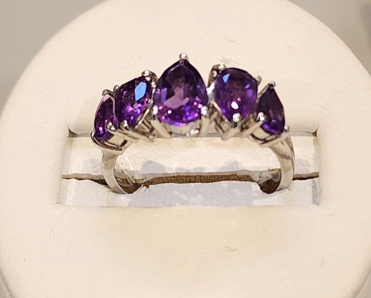 Amethyst Ring in 925 0008 sz 5.5