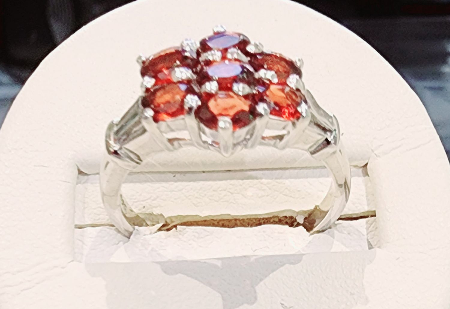 Garnet Ring in 925 0130 sz 6.5
