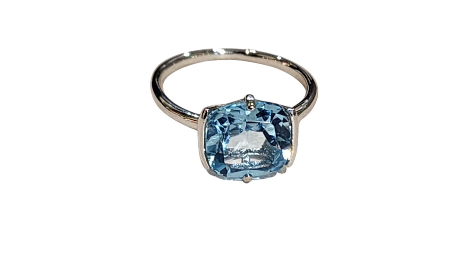 Blue Topaz Ring in 925 0074 sz 6.5