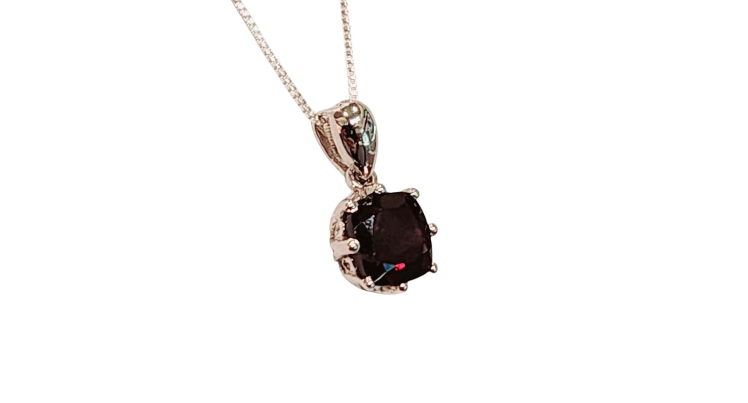 Garnet Pendant in 925 0007