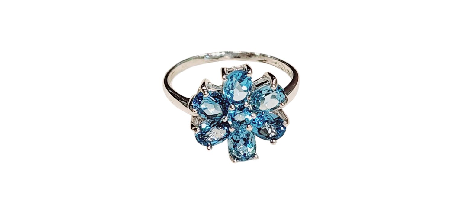 Blue Topaz Ring in 925 0073 sz 8