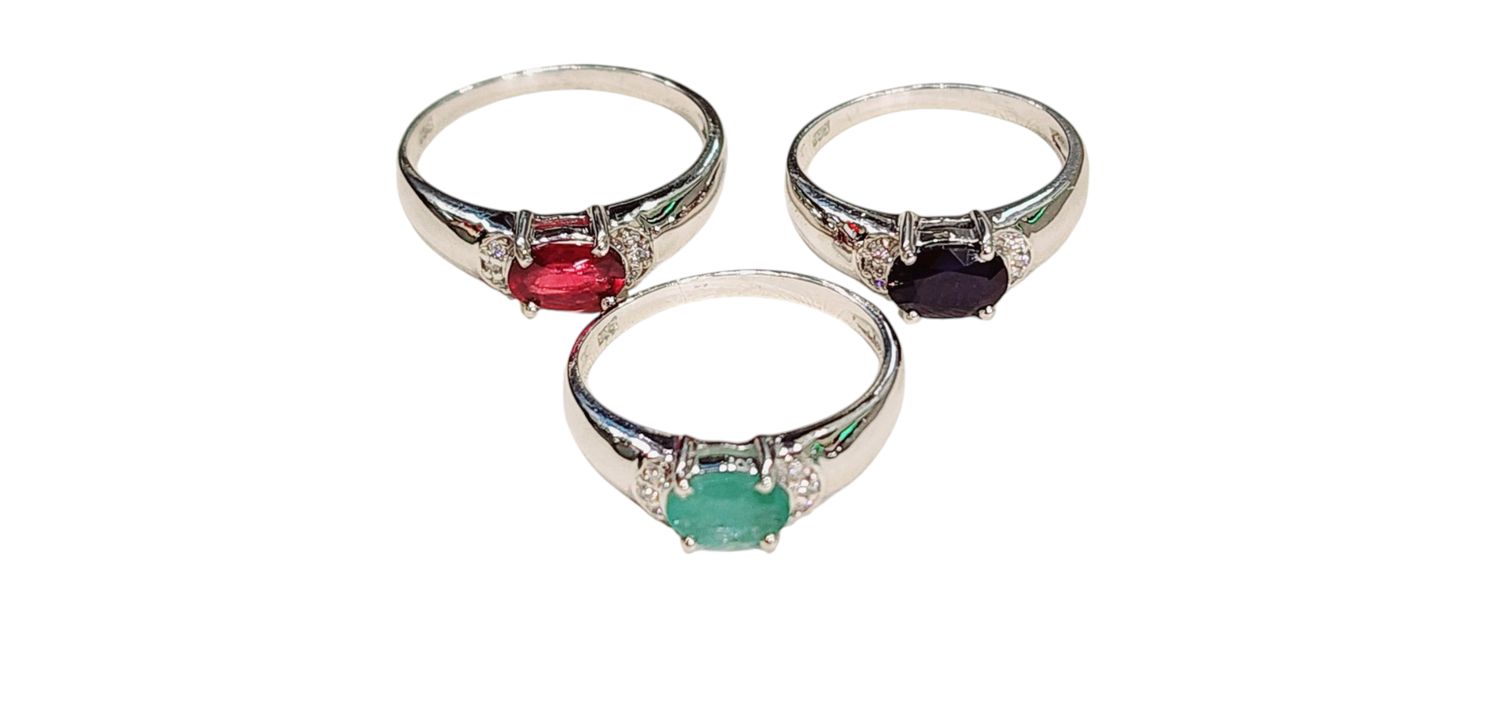 Emerald Ring in 925 0121 sz 7