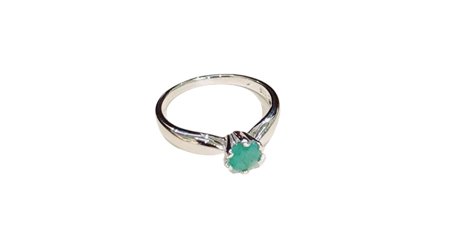 Emerald Ring in 925 0114 SZ 7