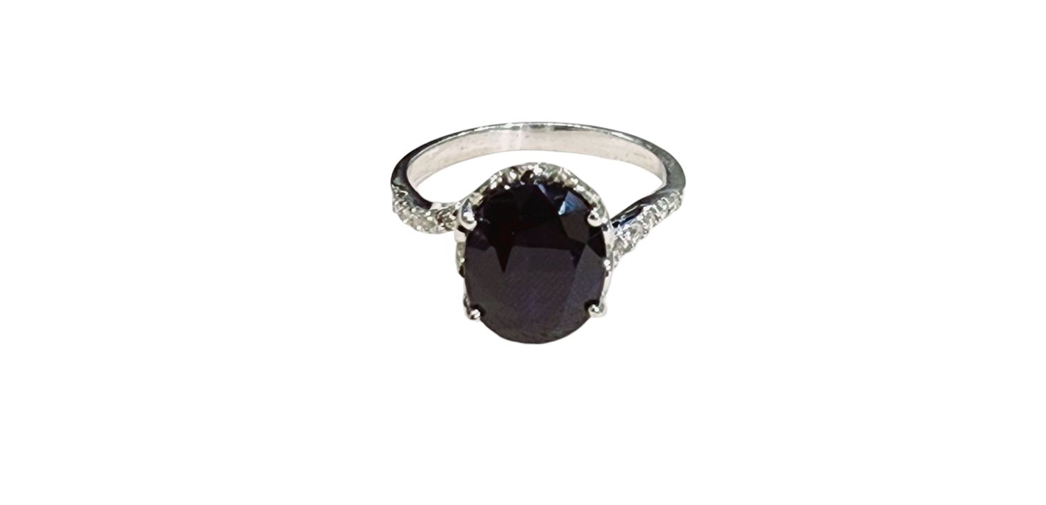 Blue Sapphire Ring in 925 0044 sz 8