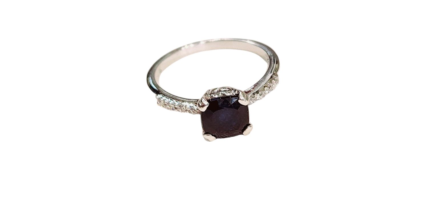 Blue Sapphire Ring in 925 0033 sz 8