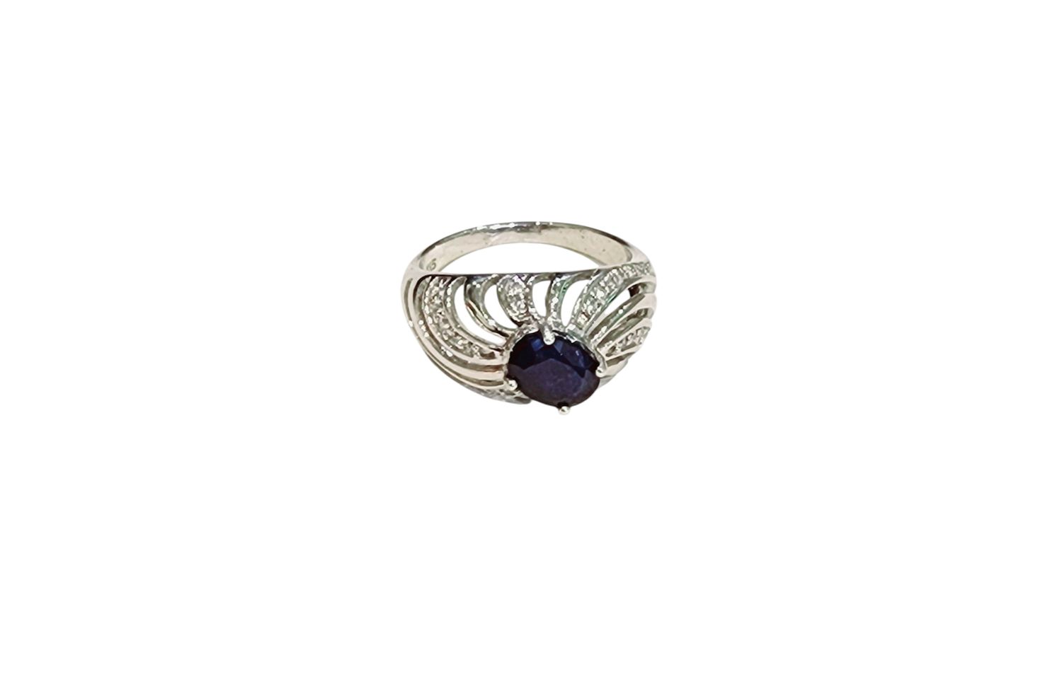 Blue Sapphire Ring in 925 0034 sz 8.5