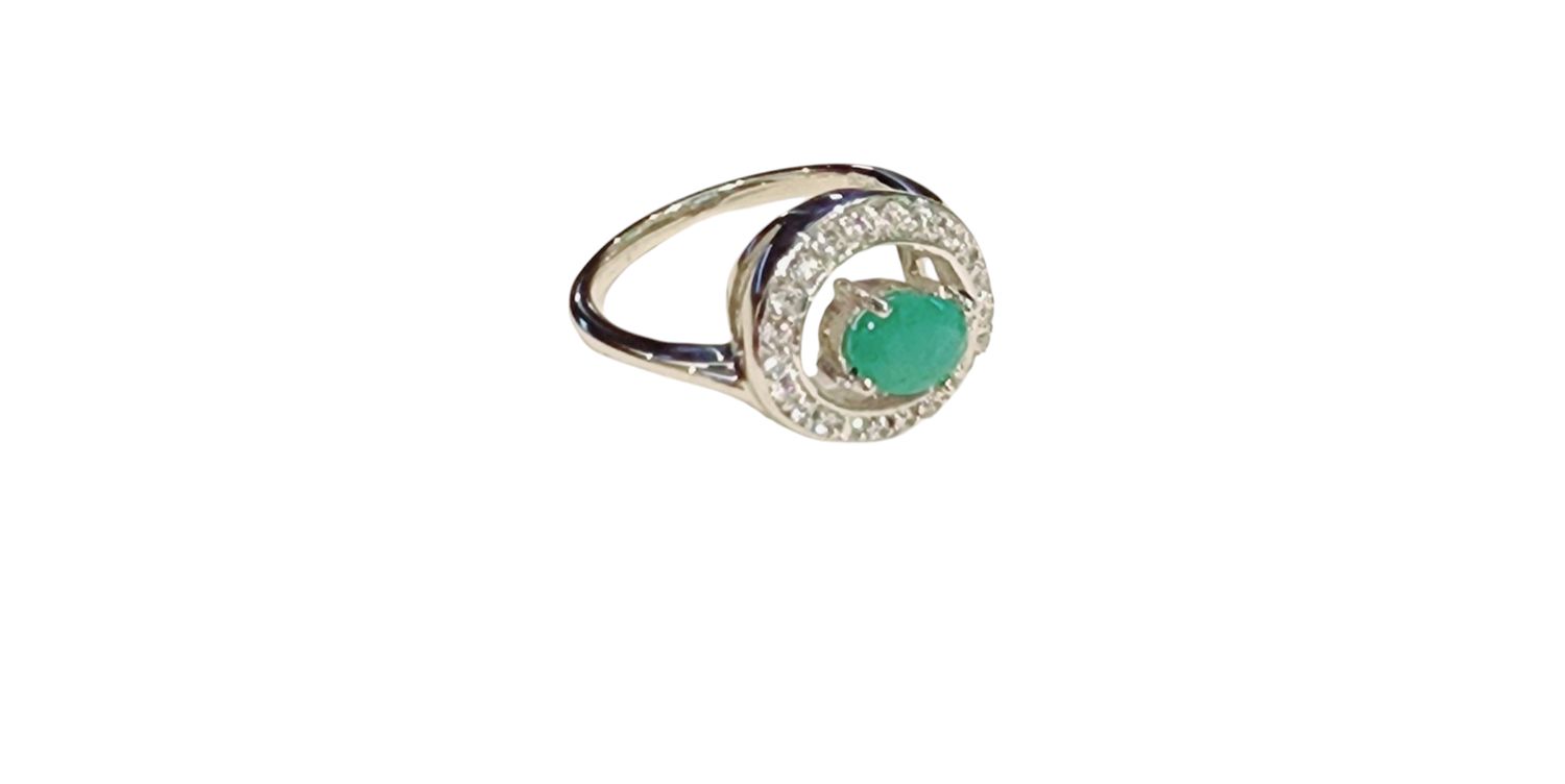 Emerald Ring in 925 0105 SZ 6.5