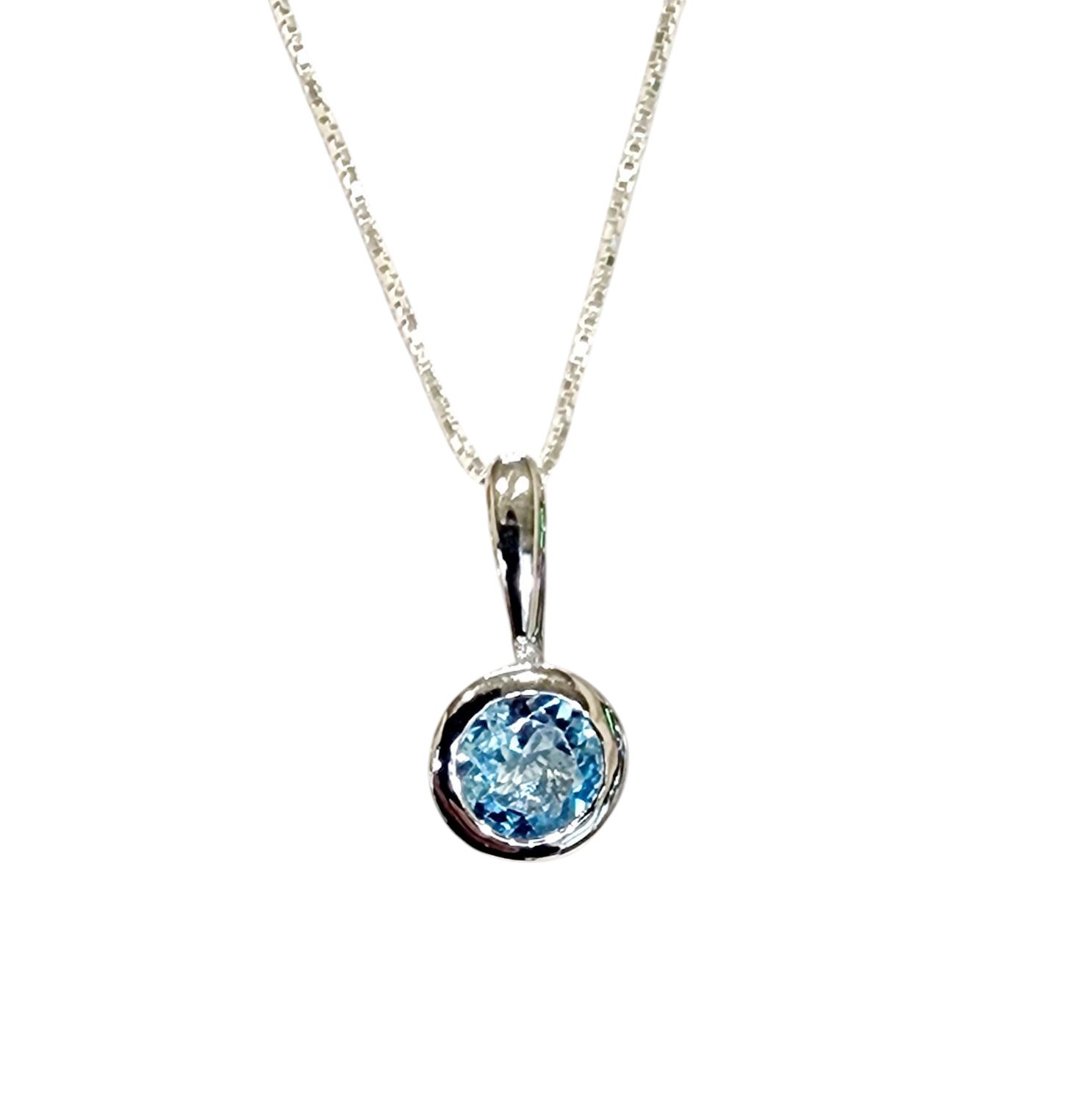 BL Topaz Pendt in 925 0003