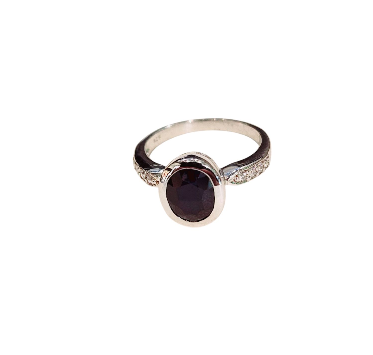 Blue Sapphire Ring in 925 0052 sz 8