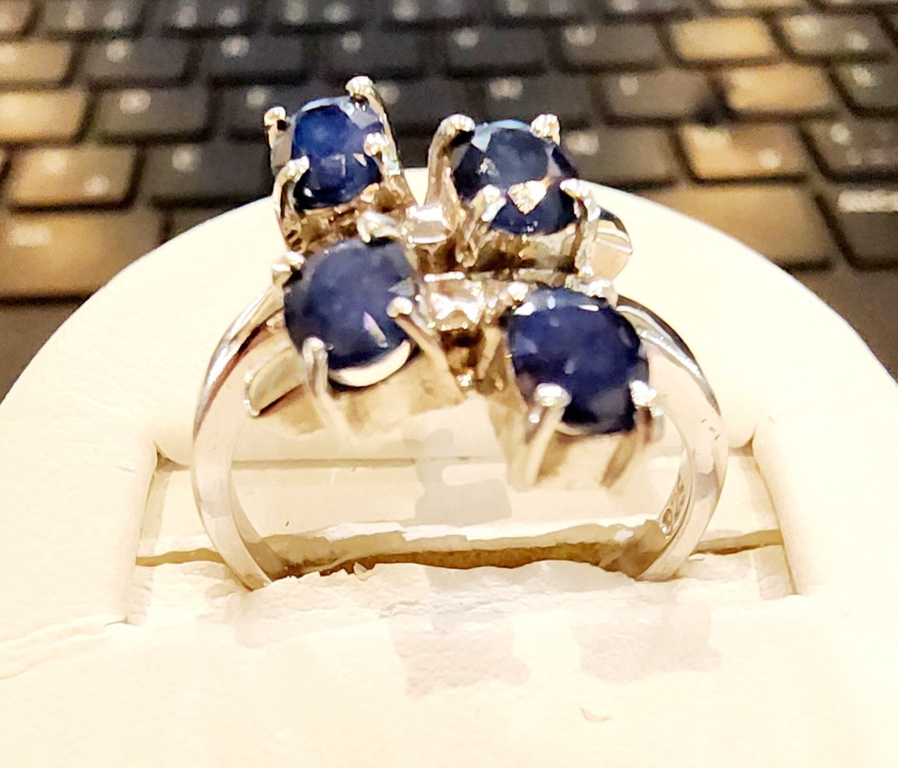 Blue Sapphire Ring in 925 0028 sz 6.5