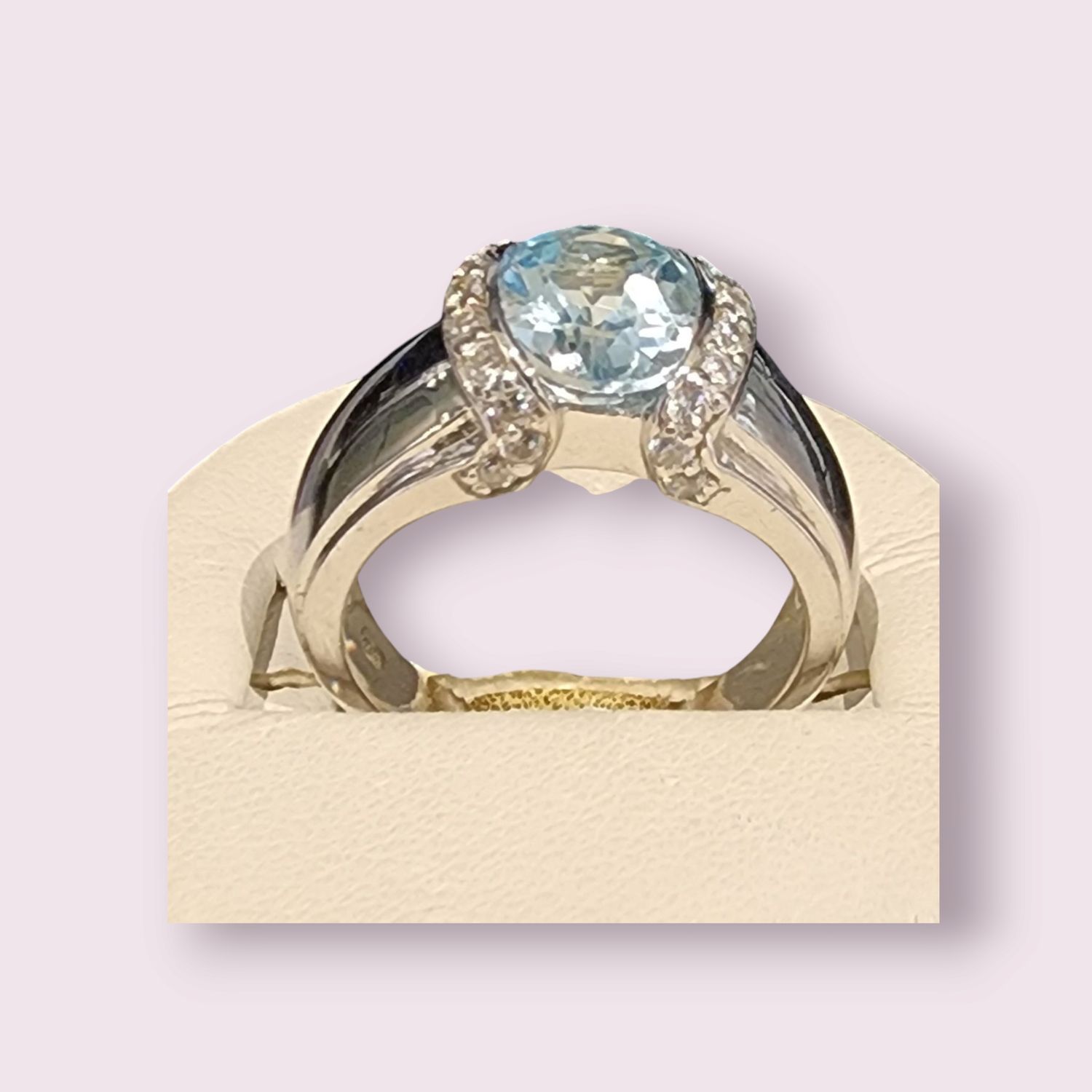 Blue Topaz Ring in 925 0075 sz 7.5