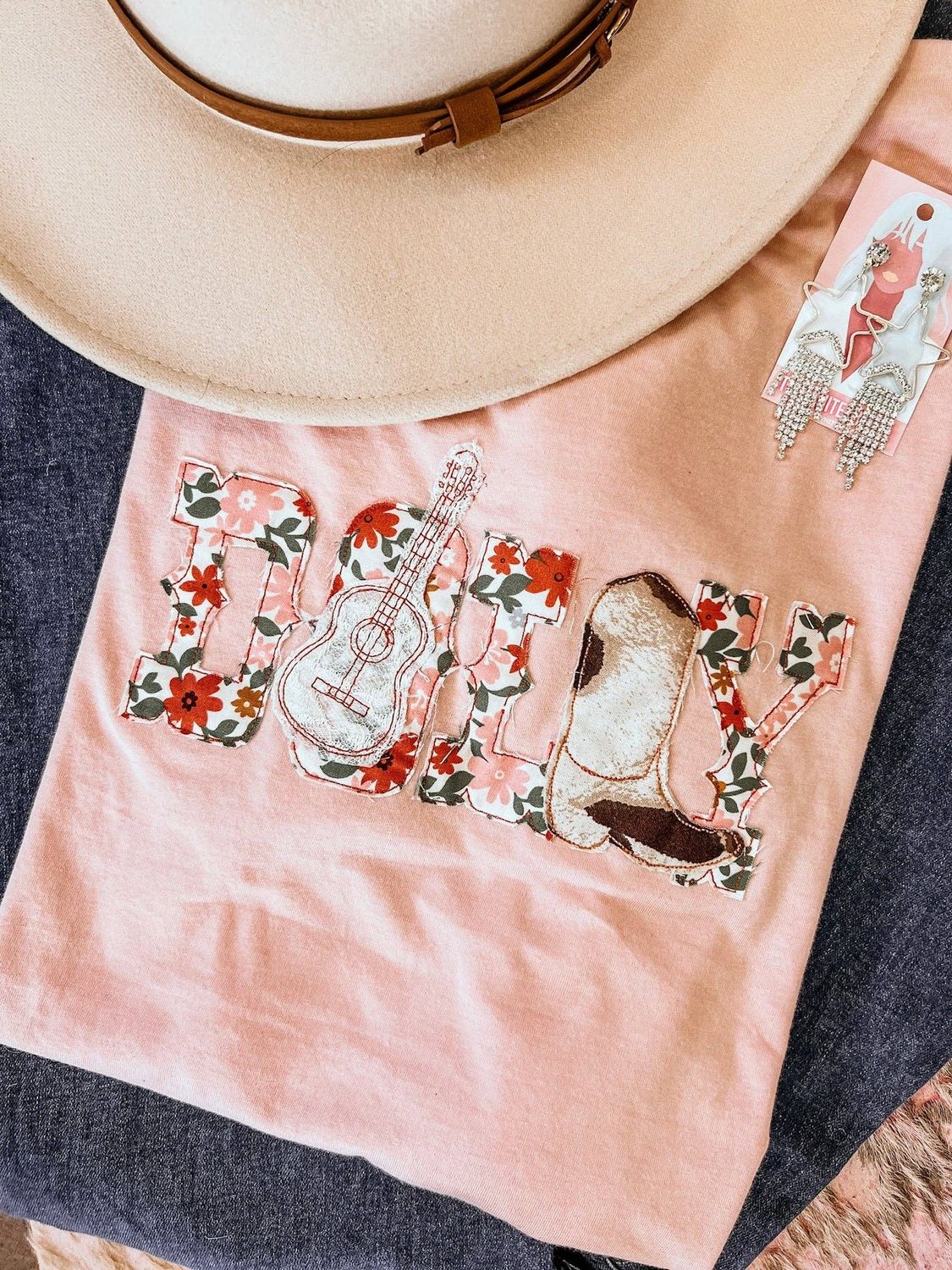 Dolly & Boots T-Shirt Dolly & Boots T-Shirt, Size: L