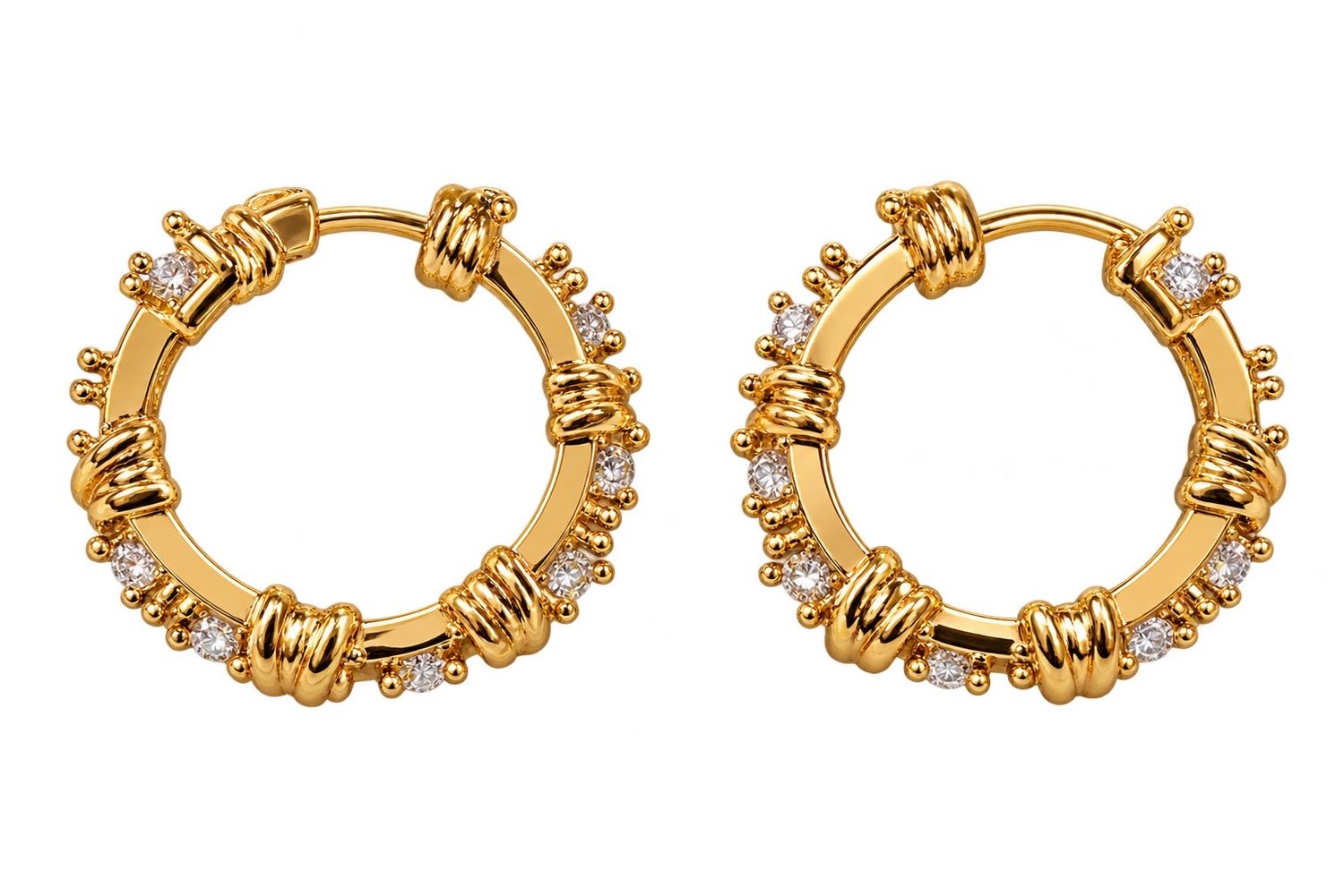 Classic Rhinestone Hoop Earring, Material: Gold