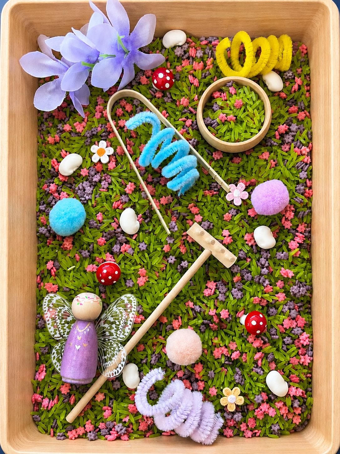 Dinosaur/Fairy sensory set