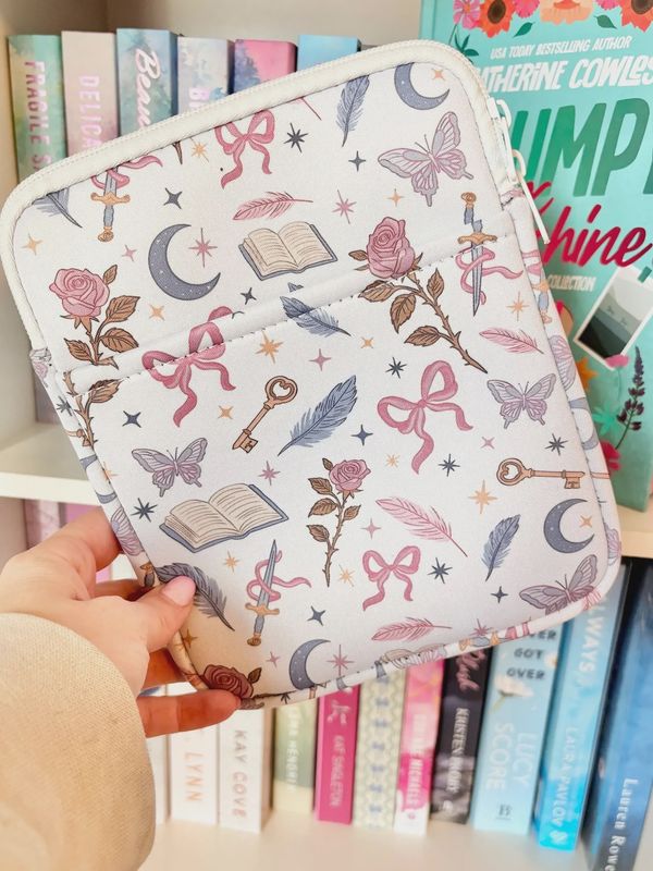 Romantasy Kindle Sleeve