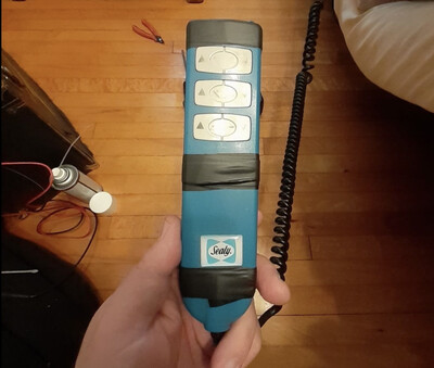 Leggett and Platt Replacement Remote Compatible with Old Blue Craftmatic, or Sealy Swingline Blue Wired Remote (Swing Line) - New Black Version