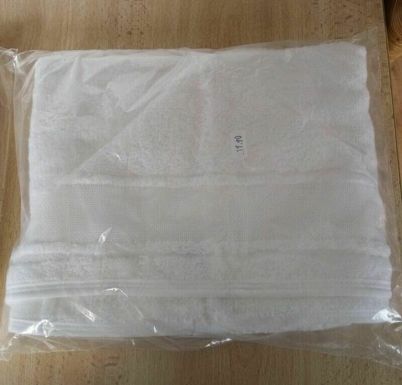 Badcape met aidaboord - wit