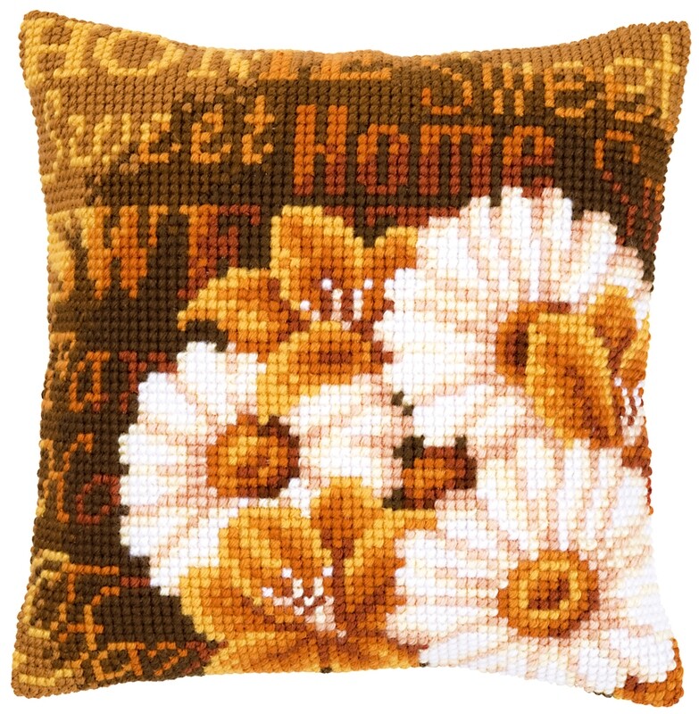 KRUISSTEEKKUSSEN MODERNE MARGRIETEN (op bestelling)