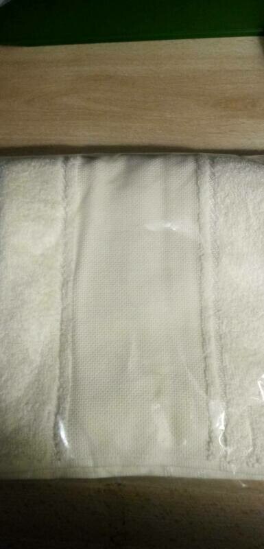 ECRU HANDDOEK MET AIDABOORD 50 X 1CM