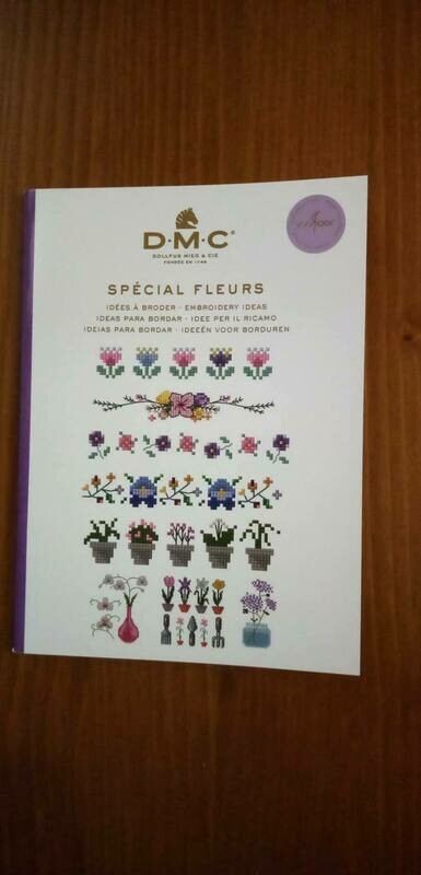 MINI DMC KRUISSSTEEKBOEKJE