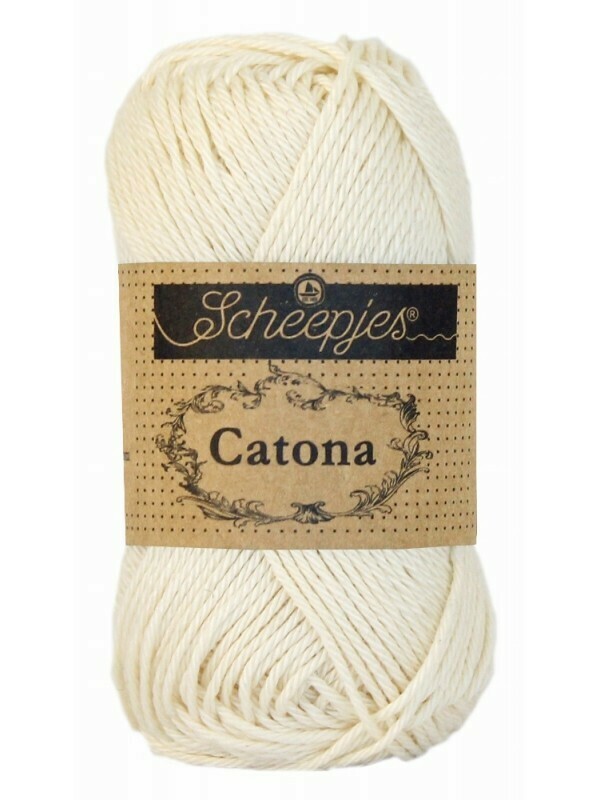 130 CATONA scheepjes =50 GRAM