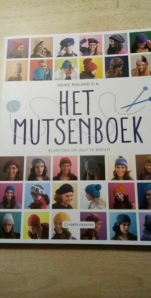 het mutsenboek