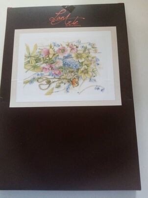 pn-0186136 bloemenpracht Lanarte Marjolein Bastin=SOLDENPRIJSJE!!!
(normaal €60.95)