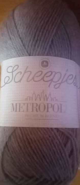 072 metropolis scheepjes = warsaw