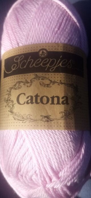246 catona scheepjes = 50 gram bol