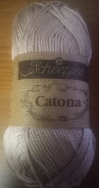 257 catona scheepjes=bol van 50 gram