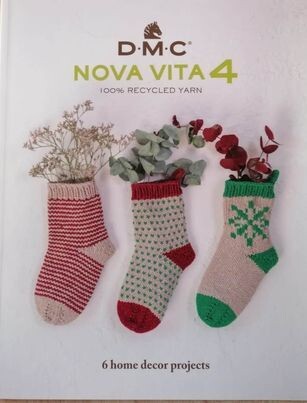 dmc nova vita 4 =100% recycled yarn
6 kerstprojecten haken en macramé