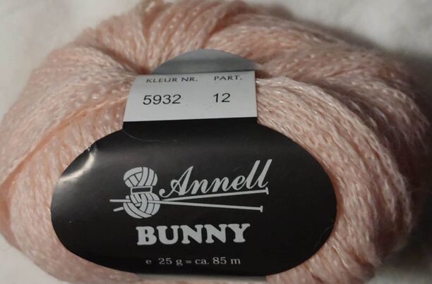 5932 BUNNY ANNELL