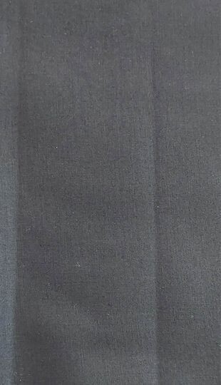 zwarte katoen patchworkstof 1.10m/breed
=per 25cm