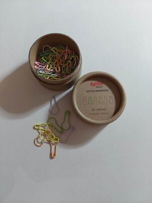 stitch markers katia super fijn!