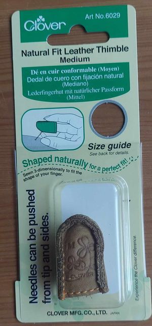 leder quiltvingerhoed medium = clover